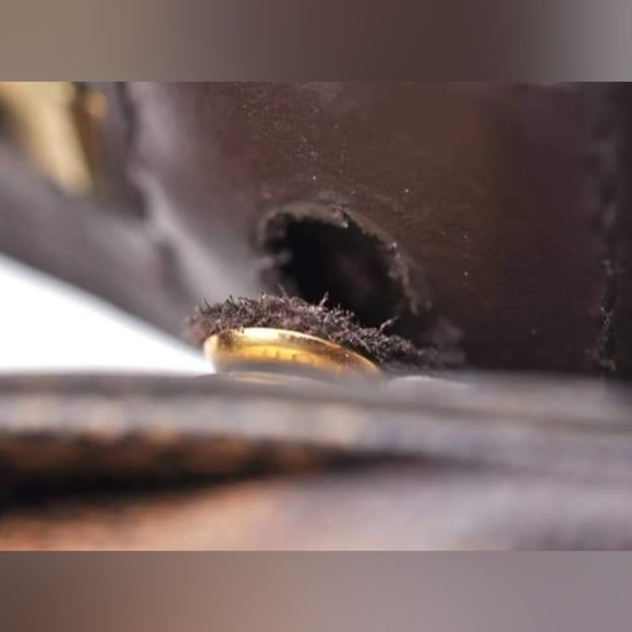 Louis Vuitton 'Chelsea' Damier Ebene (EUC) - Picture 15 of 15